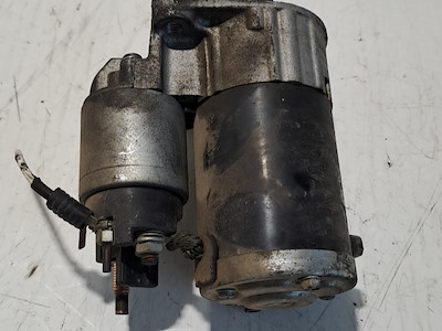 MOTORINO AVVIAMENTO PUNZ.=M000T46371ZT/ROTAZ.