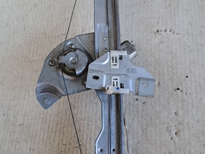 ALZACRISTALLO ELETTR. PORTA ANT. CON MOTORINO SX