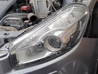 PROIETTORE  03/09< SX