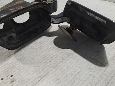 SPORTELLO CARBURANTE