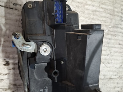 SERRATURA PORTA ANT. DX