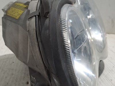 PROIETTORE  10/03> SX